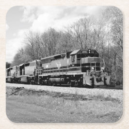 Springtime Train B&W Rechteckiger Pappuntersetzer