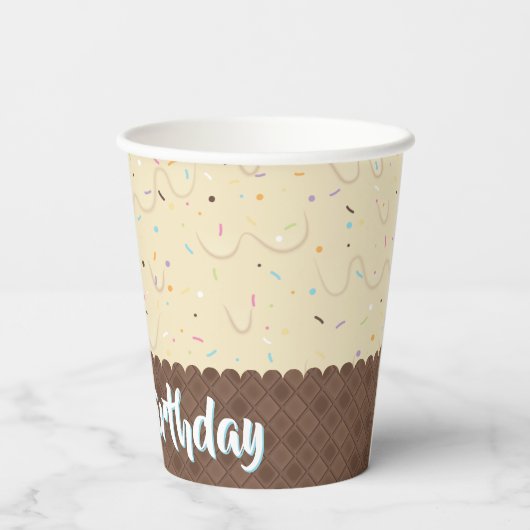 Sprinklen und Elfenbeineis zum Geburtstag Pappbecher (Rückseite)