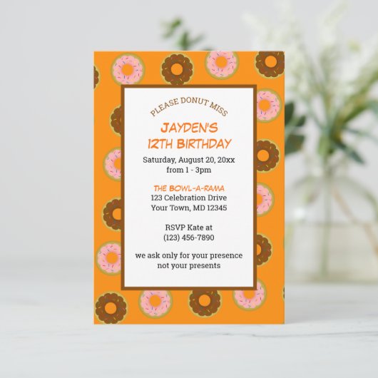 Sprinkler Donuts Jeder Anlass Orange Kleines Party Einladung (Stehend Vorderseite)