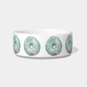 Sprinkles Doughnut mit blauem Zuckerguss. Napf
