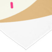Sprinkly Donut Tischdecke (Schrägansicht)