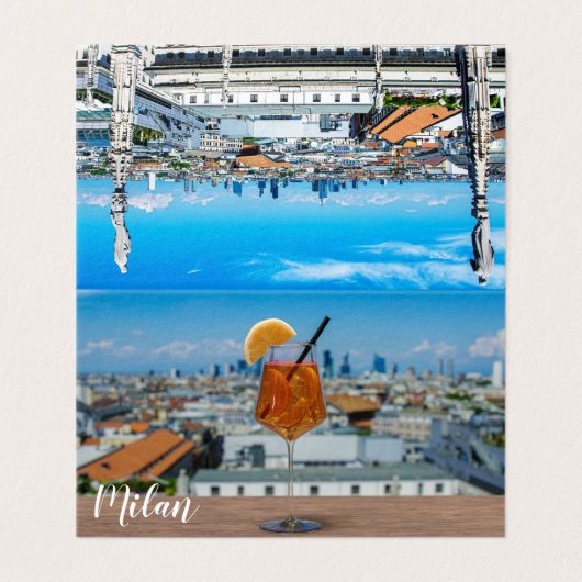 Spritz Cocktail auf einem Tisch mit Blick auf Mail (Außenseite Aufgefaltet)