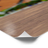 Spritz Cocktail auf einem Tisch mit Blick auf Mail Poster (Ecke)