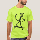 Spritzer Graphic Cat Skateboarder T - Shirt (Vorderseite)