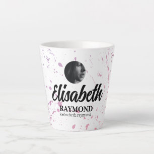 Spritzer Wasserfarbe Latte Tasse