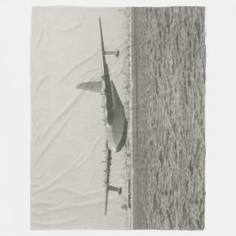 SPRUCE GOOSE FLEECEDECKE