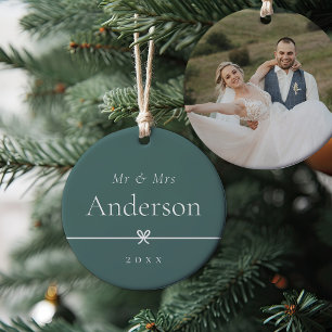 Spruce Green   Einfaches Minimal Bow Wedding Foto Keramik Ornament