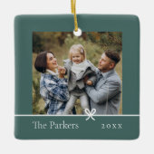 Spruce Green | Minimalistisches zweiseitiges Foto Keramikornament (Vorderseite)