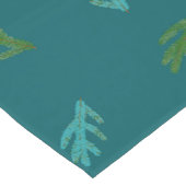 Spruce Twigs - Scent of a Green Forest Kurzer Tischläufer (Ecke)