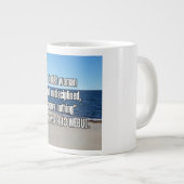 Sprüche 9:13 WEBU Tasse (Vorderseite Rechts)