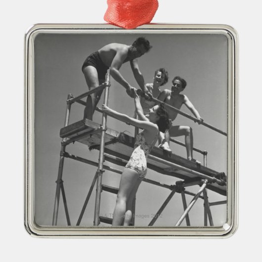 Sprungbrett Silbernes Ornament (Vorne)