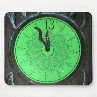 Spuk 13. Stunden-Uhr Mousepad
