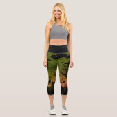 Spuk Friedhofszene Halloween Capri Leggings (Vorderseite)