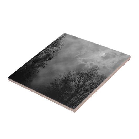 Spuk Gothic Sky Fliese (Seite)