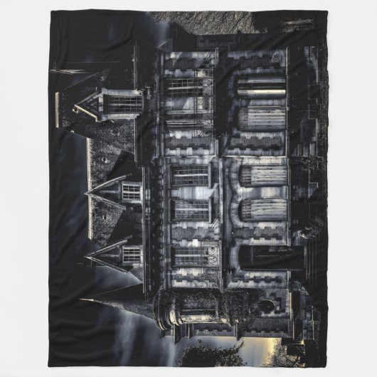 SPUK HAUS FLEECEDECKE (Vorderseite)