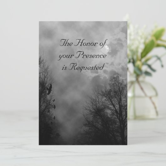 Spuk Straße mit Ravens Wedding Einladung (Stehend Vorderseite)