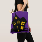 Spukhaus Tasche (Von Nahem)
