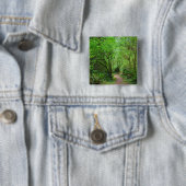 Spur im Rotholz-Wald Button (Beispiel)