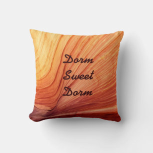 Square Dorm Sweet Dorm und Name Kissen