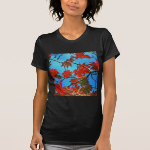 Square Foto - Rote Herbstblätter T-Shirt