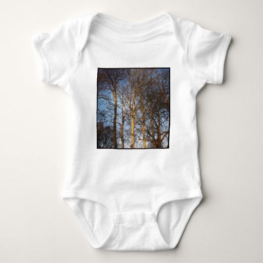 Square Foto - Sunlit Winter Trees Baby Strampler (Vorderseite)