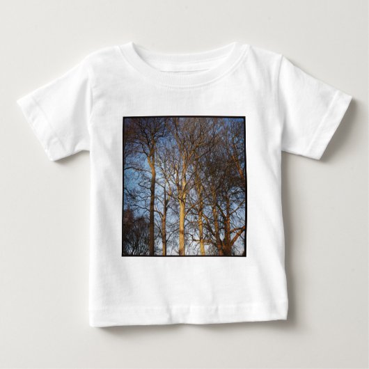 Square Foto - Sunlit Winter Trees Baby T-shirt (Vorderseite)
