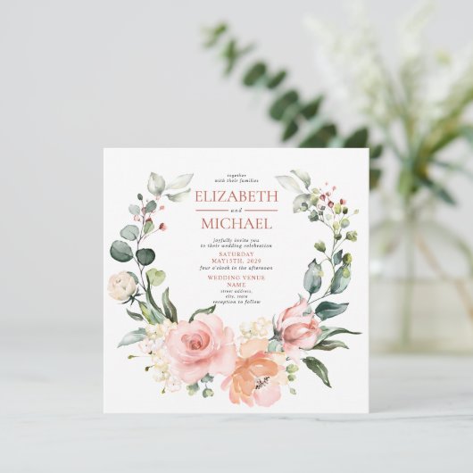 Square Peach Pink Floral Kranz Foto Einladung (Stehend Vorderseite)