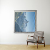 Square Window with Views of the Swiss Alps Wandteppich (Beispiel (Horizontal))