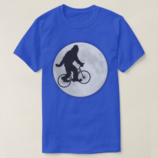 Squatch auf einem Fahrrad in Sky mit Mond-T - Shir T-Shirt (Design vorne)