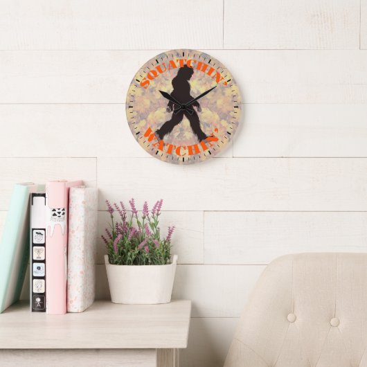 Squatchin sieht zwei große wanduhr (Lesesaal)