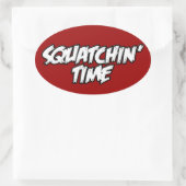 Squatchin Time Ovaler Aufkleber (Tasche)