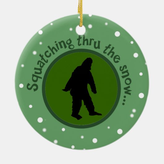 Squatching durch die Schnee Sasquatch Keramik Ornament (Hinten)