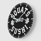 Squats and Sushi - Carbon and Leg Day - Funny Gym Große Wanduhr (Winkel)