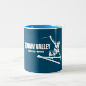 Squaw Valley Ski Resort Skier Zweifarbige Tasse (Mittel)