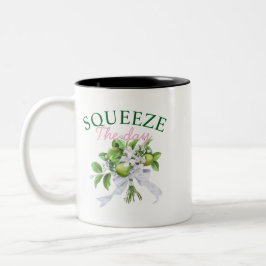 Squeeze The Day Coffee Mug: Funny Lemon Quote Zweifarbige Tasse