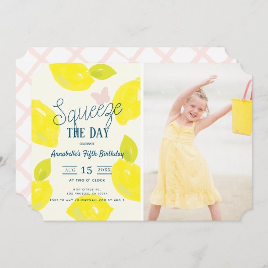 Squeeze the Day Lemon Citrus Girl Birthday Foto Einladung (Vorne/Hinten)