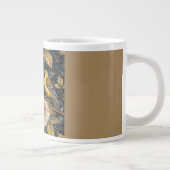 Squirrel and Yellow Canary with Flowers Pattern Jumbo-Tasse (Rechts)