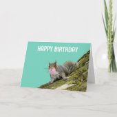 Squirrel Blowing a Bubblegum Bubble Birthday Karte (Vorderseite)