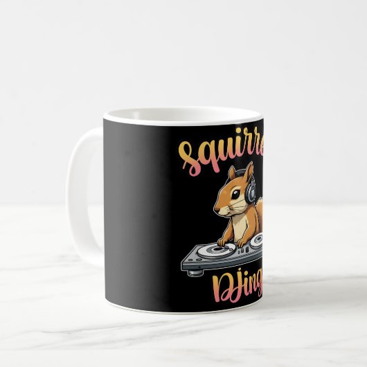Squirrel DJ Party Vibes Funny Retro DJ Mug Kaffeetasse (Vorderseite Links)