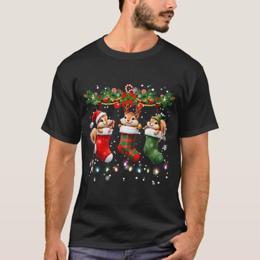 Squirrel In Christmas Socks Lights Squirrel Xmas  T-Shirt (Vorderseite)