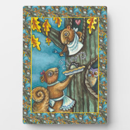 SQUIRRELS & OWL ERNTEDANK, HOMEMADE ACORN PIE FOTOPLATTE