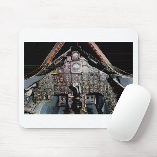 SR-71 Cockpit Center.jpg Mousepad (Mit Mouse)
