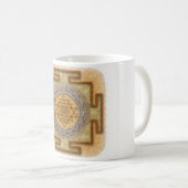 Sri-Yantra-Gold Kaffeetasse (VorderseiteRechts)