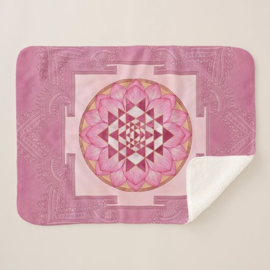 Sri Yantra / Sri Chakra in Lotus Sherpadecke (Vorderseite (Horizontal))