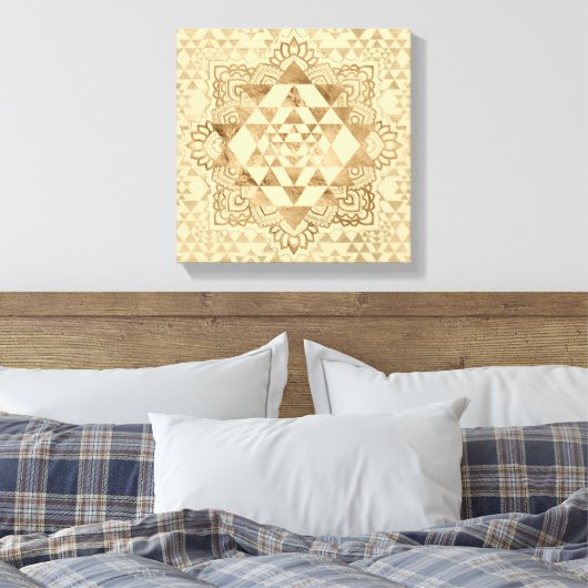 Sri Yantra / Sri Chakra Pastel Gold Leinwanddruck (Insitu (Schlafzimmer))