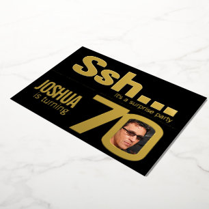 Ssh... Überraschung 70. Geburtstagsfeier gold schw Folieneinladung