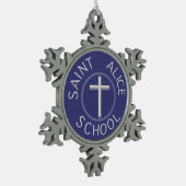 St. Alice Schule Traditionelles Blau und Weiß Schneeflocken Zinn-Ornament (Links)