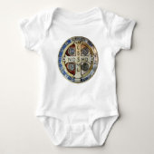 St Benedict Medal Baby Onezie Baby Strampler (Vorderseite)