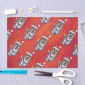 St. Bernard in Hat Pattern On Red Seidenpapier (Handwerk)