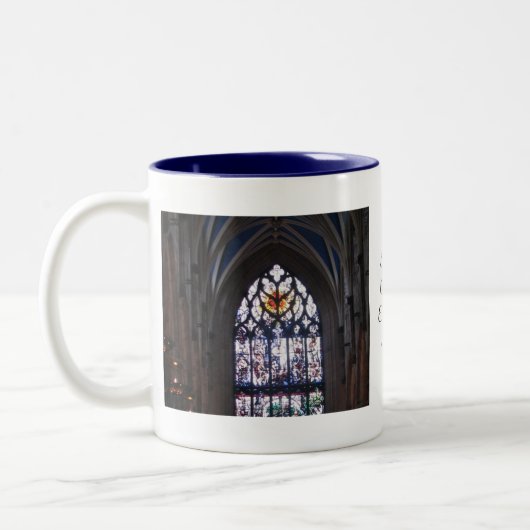 St- Gileskathedrale, Edinburgh, Schottland Zweifarbige Tasse (Links)
